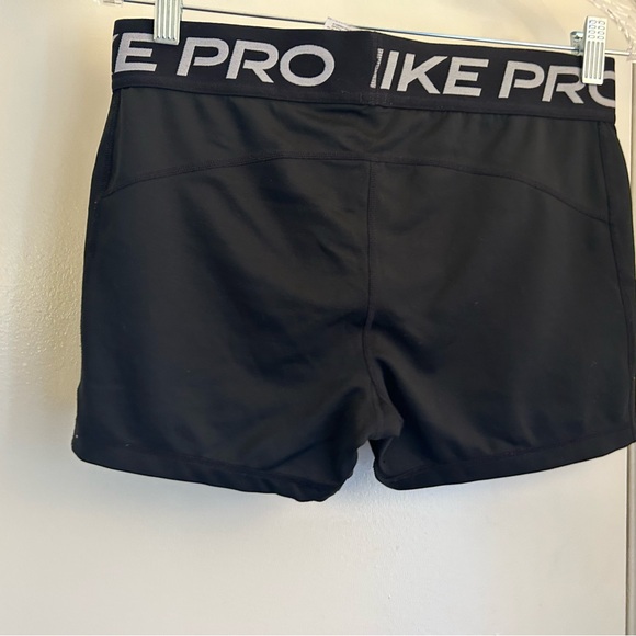 Nike Pro Black Shorts - Picture 3 of 4